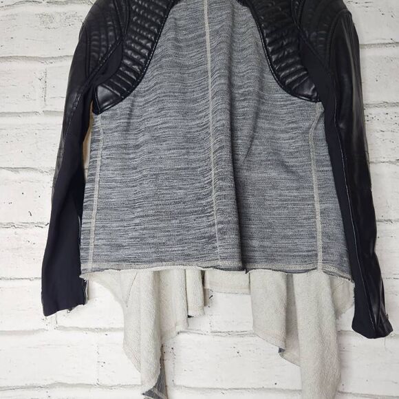 BlankNYC Waterfall Faux Leather Knit Drape Jacket Black Gray Size Small - Picture 10 of 15